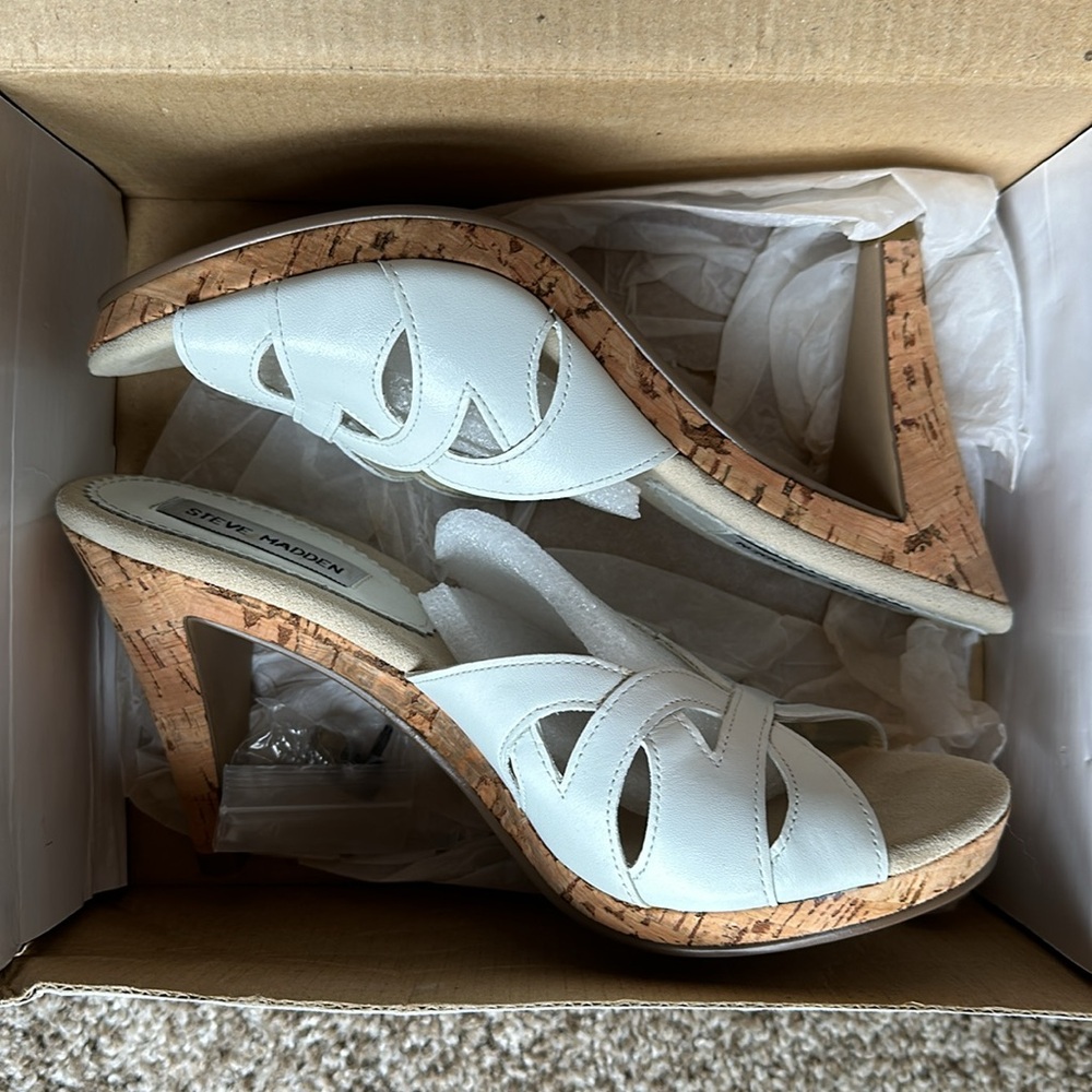 NWB Steve Madden Y2K vintage white leather slip on heels - Picture 11 of 11